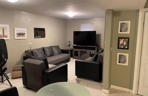 Queens Apartment | LOVELLY ONE BEDROOM APARMENT IN WHITESTONE