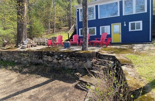 Westhampton Cottage | Lovely lakefront cottage, filled with light