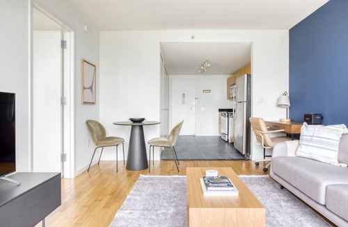 Hunters Point Apartment | Luxe LIC 1BR w/W/D, Elevator & Doorman, near East River, by Blueground