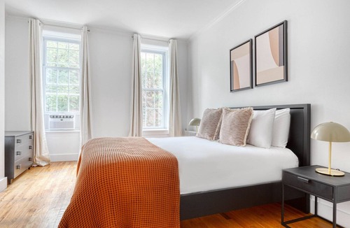 Greenpoint Apartment | Luxe UES 2BR w/ W/D & Elevator, near Bloomingdales, by Blueground