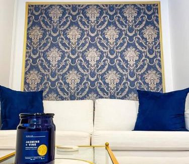 Queens Apartment | Luxurious Room near LaGuardia & JFK