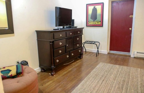 Central Park North Apartment | Luxury Living Suites