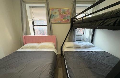 Midtown West Apartment | Manhattan Central at Times Square