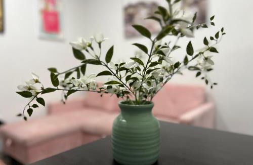 Midtown West Apartment | Manhattan Central at Times Square