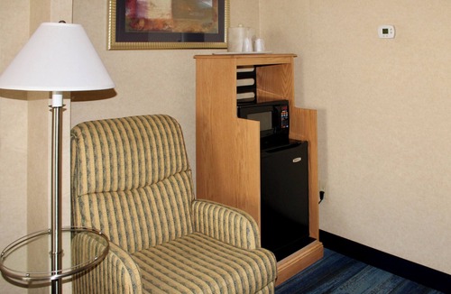 Queens Hotel | Marco LaGuardia Hotel
