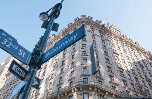 Koreatown Hotel | Martinique New York on Broadway, Curio Collection by Hilton