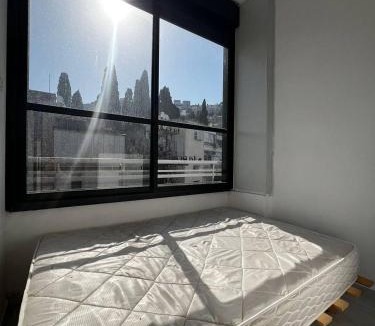 Acton Apartment | Megan