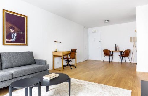 Central Park South Apartment | Midtown 1BR w Gym Elevator nr Rockefeller NYC-508