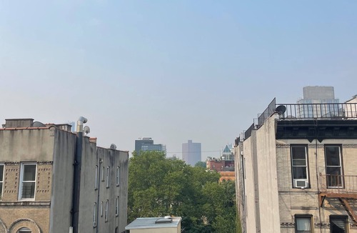 Ukrainian Village Apartment | Modern 1-bedroom apt in Bowery, New York with lots of natural light, WiFi, & AC