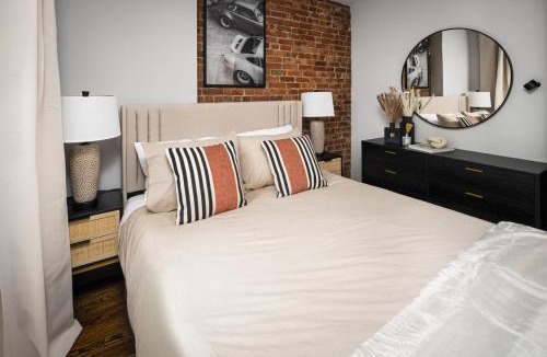 Alphabet City Apartment | Modern Luxury 3BD and 2BA in the Heart of East Village
