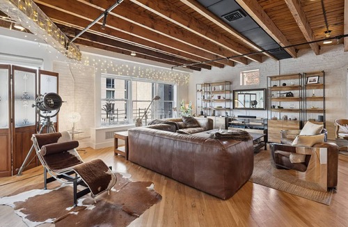 Midtown South Condo | Penthouse 3 bedroom with a PRIVATE ROOF in Chelsea, next to everything!