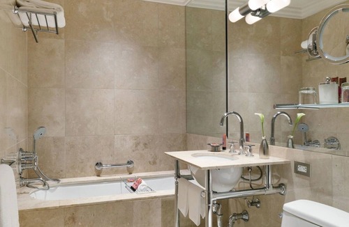 Central Park South Hotel | Premier One Bedroom King Suite, The Pierre, next to Central Park, Pets
