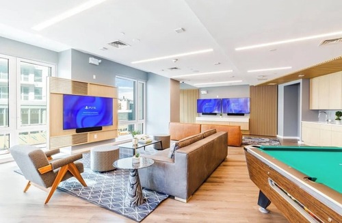 Hunters Point Condo | Pristine Studio Apartment in LIC Minutes from Grand Central