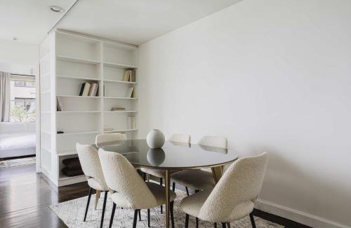 Turtle Bay Apartment | Private Penthouse w Roof Oasis