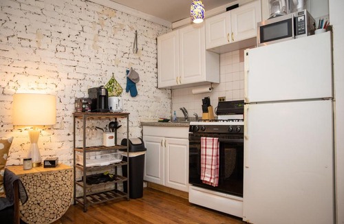 Chelsea Apartment | Queen Studio In NYC