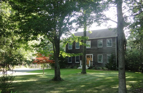 Water Mill House | Quiet Hamptons- Water Mill Retreat - Close to town & beach
