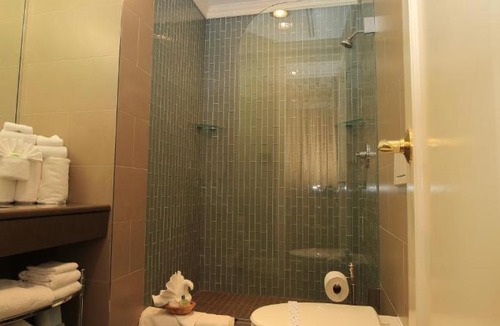 Central New York City Apartment | Radio City Apartments