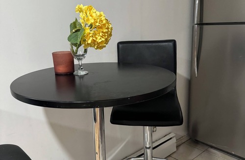 Queens Apartment | Relaxing room near JFK