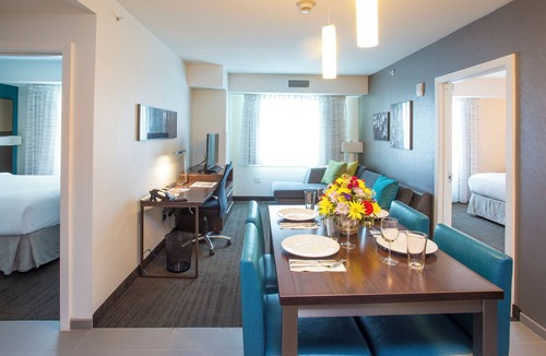East Bronx Hotel | Residence Inn New York The Bronx At Metro Center Atrium
