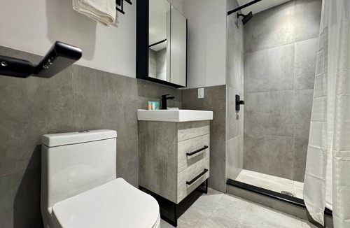 West Bronx Hotel | ROSE HOTEL BRONX