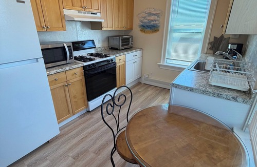 Ocean Grove Apartment | Spacious 3BR 2Bth apt in charming Ocean Grove, steps from the beach & AP!