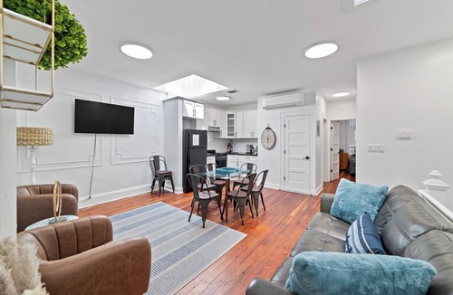 Crown Heights House | Spacious 4-bedroom house in vibrant Brooklyn with WiFi and AC
