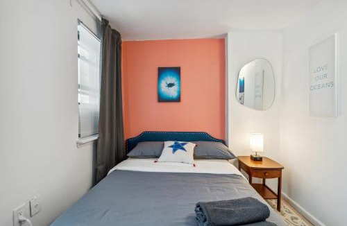 Chinatown Apartment | Spacious 4BR Stay in Lower Manhattan