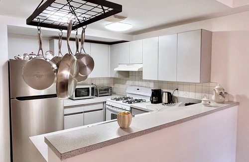 Clinton Hill Apartment | Spacious! Comfy, 2BR/2Bath, Duplex - w/Private Garden in Clinton Hill, Brooklyn