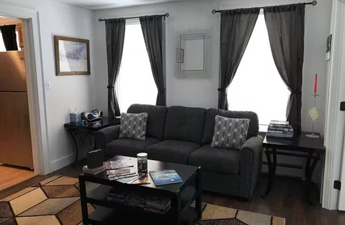 Fair Haven Apartment | Spacious One Bedroom - Walk To Town, Restaurants
