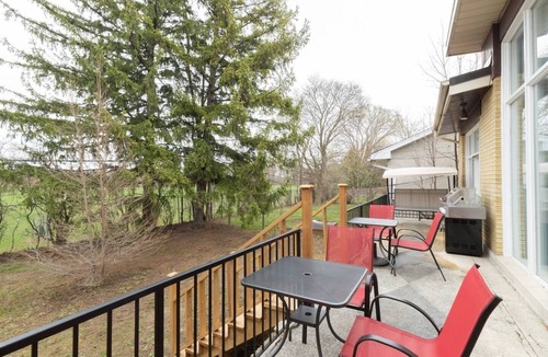 Thornhill House | Spacious Open Concept Home [Near Rogers Stadium & Downsview Park]