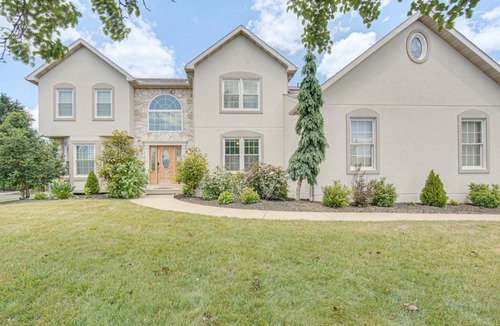 Sinking Spring House | Spacious Sinking Spring Home w/Outdoor Oasis!