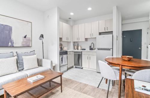 Midtown East Apartment | Stylish 2 Bed 1 Bath Stay by the Chrysler Building & Vibrant Murray Hill