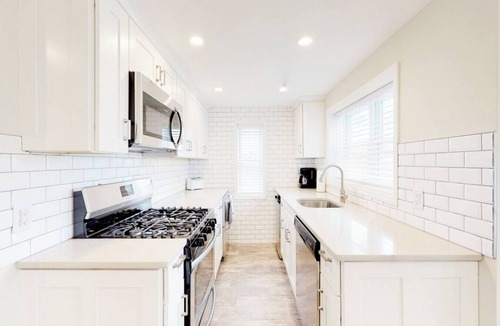 Point Pleasant Beach Apartment | Stylish space, 180ft to beach,parking