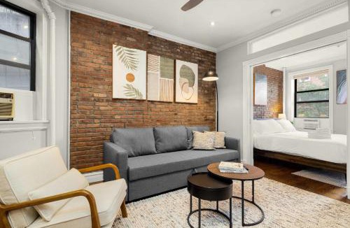 Ukrainian Village Apartment | Stylish Stay in Trendy East Village