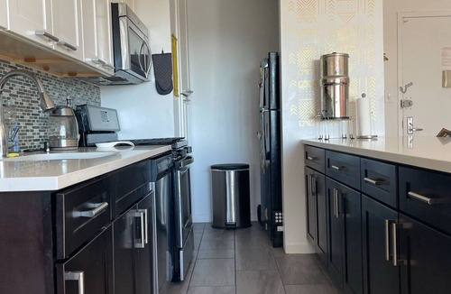 Bedford-Stuyvesant Apartment | Sunny Brooklyn 2 Bedroom with Balcony
