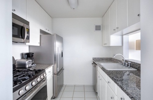 Union Square Apartment | Superb Flatiron 1BR w/Gym, Elevator & Doorman, nr Trains, by Blueground