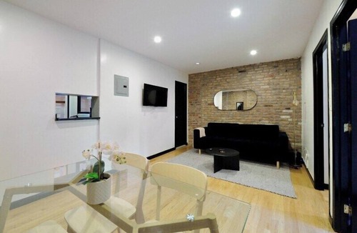 Rose Hill Apartment | The Ideal Vibe 8556