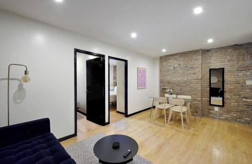Rose Hill Apartment | The Ideal Vibe 8556