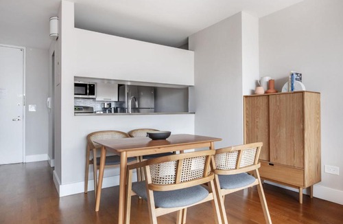 Upper East Side Apartment | UES 1BR w Gym WD nr Central Park NYC-1296