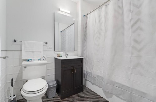Queens Apartment | Queens Studio Jewel Luxury and Comfort Combined
