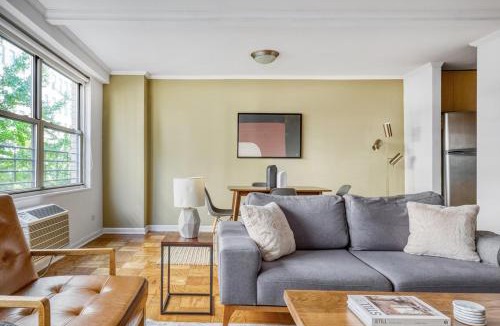 Upper West Side Apartment | UWS 1BR w Gym Walk to Central Park NYC-165