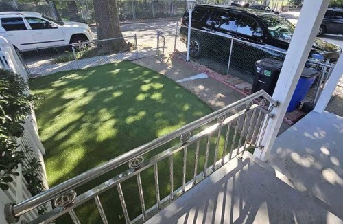 Queens House | Welcome to The Nest, Beautifully renovated 4 bedroom 2.5 Bath private property!