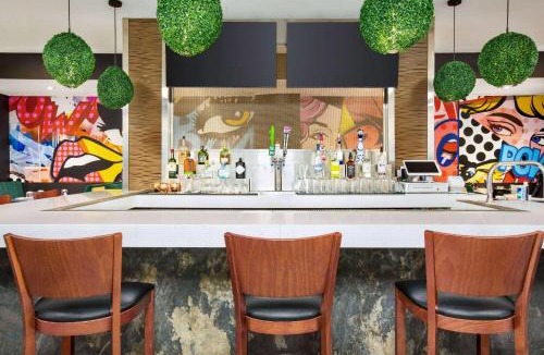 Mott Haven Hotel | Wingate by Wyndham Bronx Haven Park