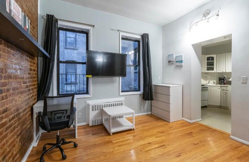 Upper East Side Apartment | Yorkville Monthly Rentals