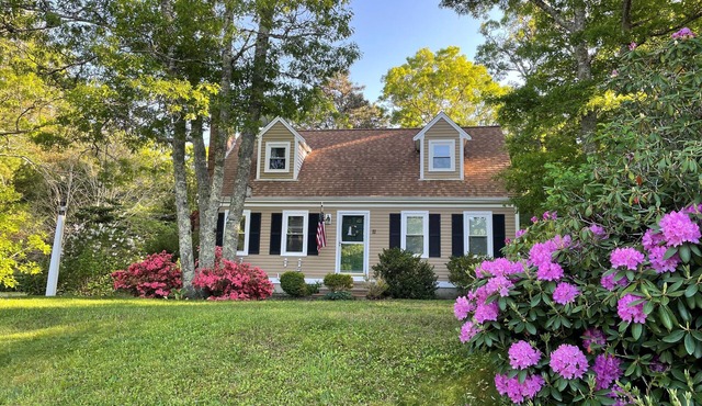 Cape Cod cottage