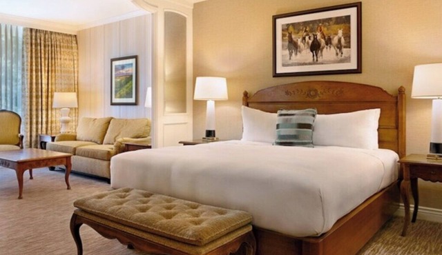 King Pool | Little America | Poolside Days, Golf Access, Resort Calm | 2 Units in Cheyenne
