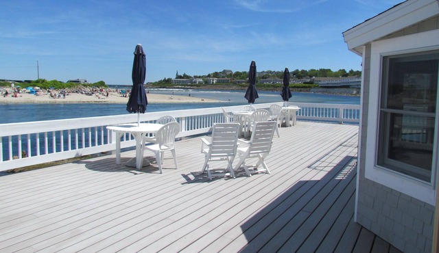 Oceanfront Condo #2, Prime location w/amazing views! in Ogunquit