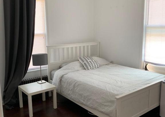 Bath Beach Apartment | Amazing private room in 3 bedroom Brooklyn