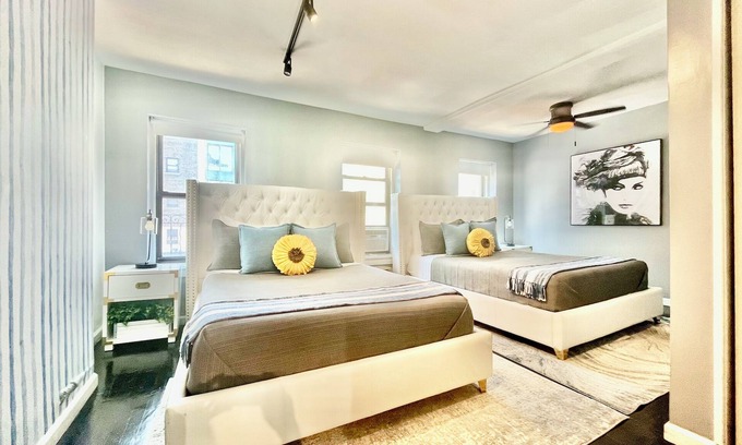 Chelsea Apartment | Chelsea Disco House - 1 Bedroom - Sleeps 5