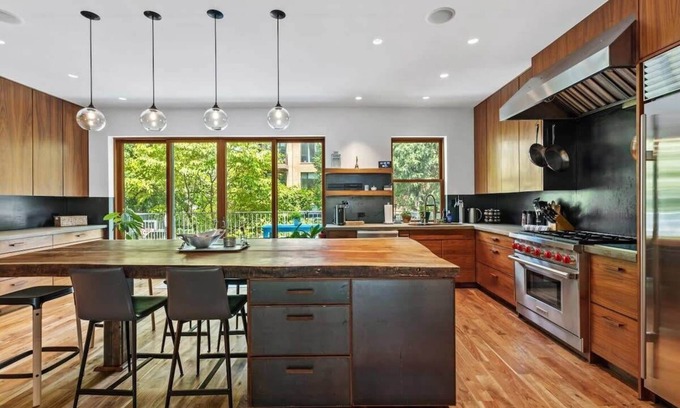 Bedford-Stuyvesant House | Gates Grove by RoveTravel | 4BR Renovated Triplex